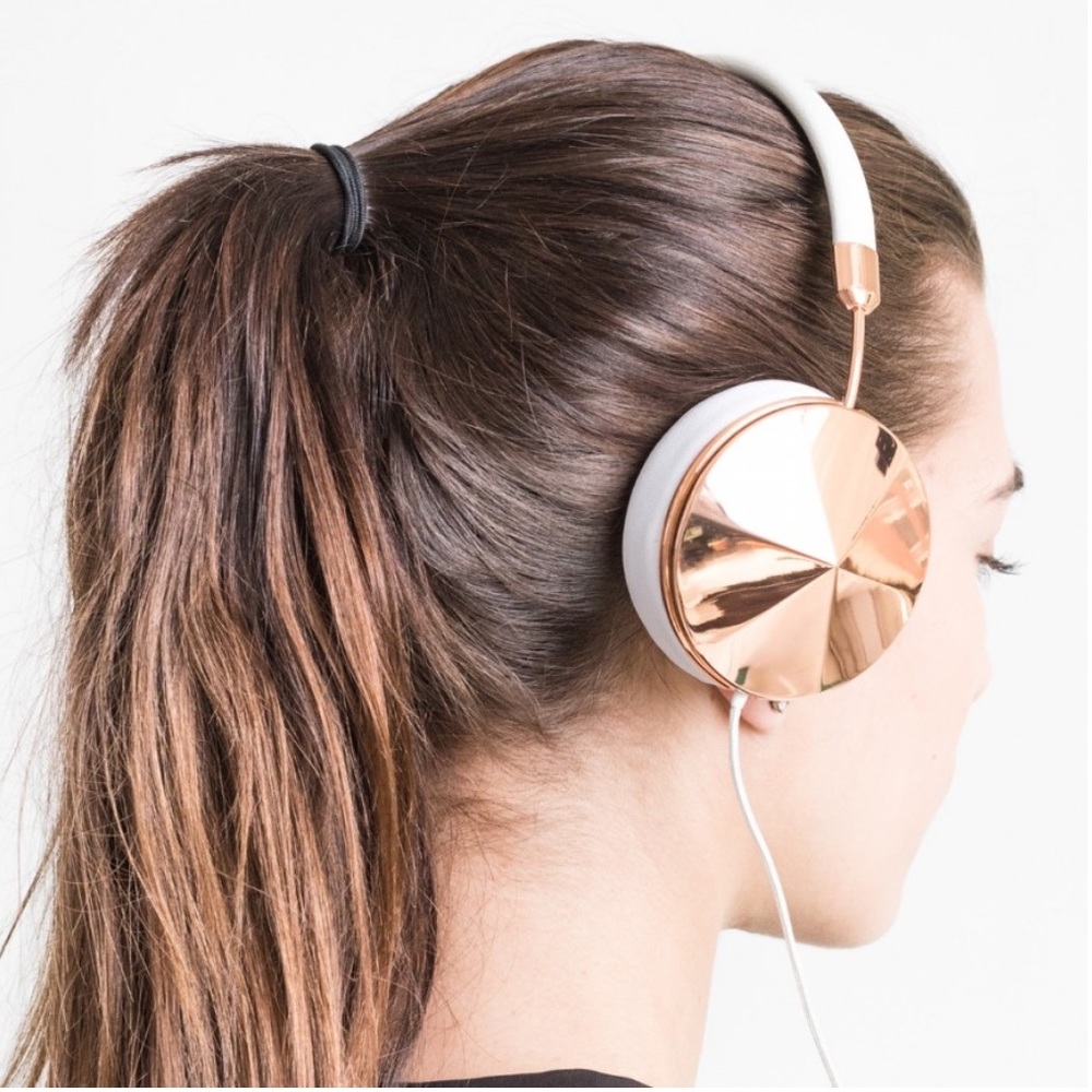 NEW! Frends Taylor Rose Gold Headphones - Picture 3 of 6